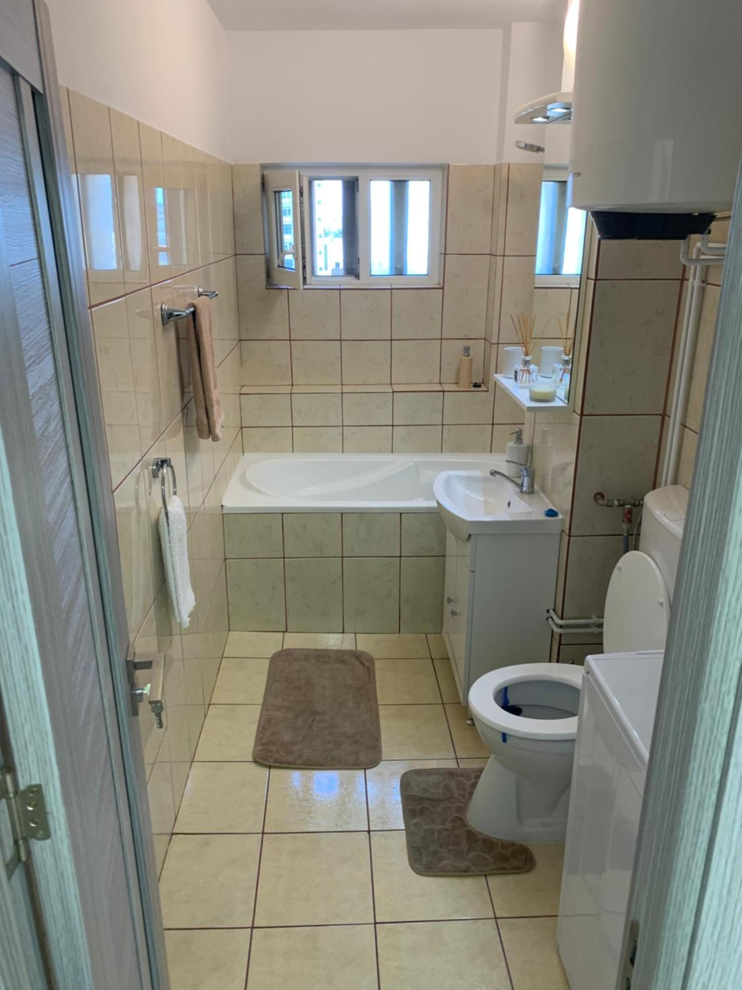 בראשוב Victoriei Boulevard Private Apartment מראה חיצוני תמונה