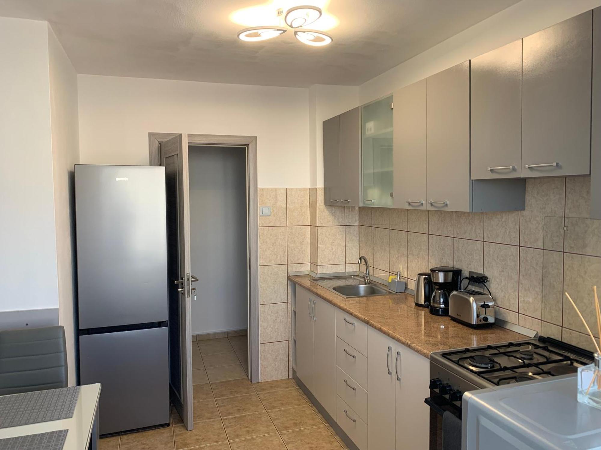 בראשוב Victoriei Boulevard Private Apartment מראה חיצוני תמונה